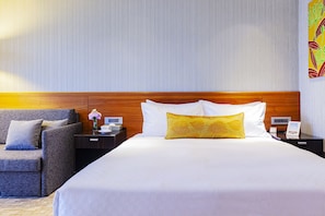 Literie hypoallergénique, couette en duvet d'oie, minibar