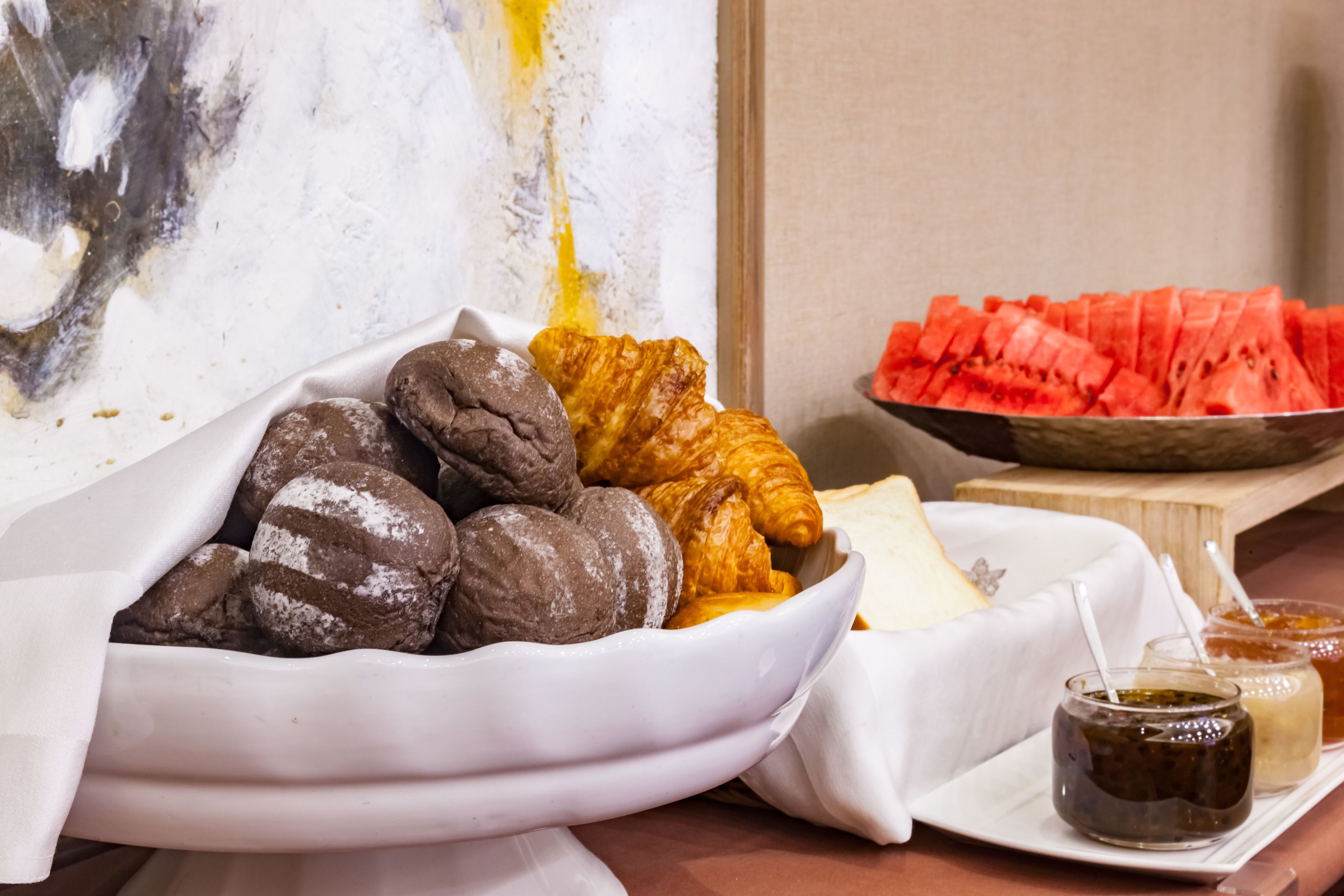 Photo - Pacific Business Hotel