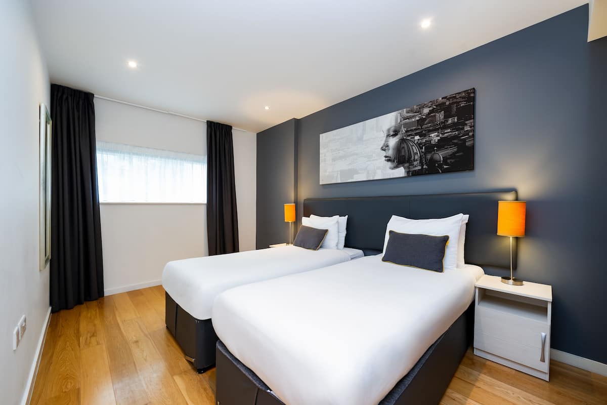 Standaard appartement, 1 slaapkamer (Twin) | Luxe beddengoed, een laptopwerkplek, geluiddichte muren
