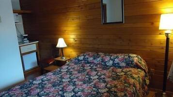 Habitación estándar, 1 cama Queen size | Cunas gratuitas y wifi gratis