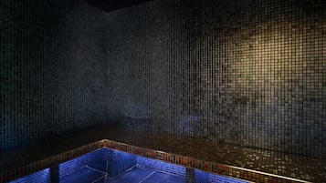 Sauna, tina de hidromasaje, baño de vapor y tratamientos corporales