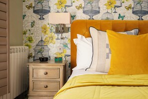 Exclusive Double Room, Ensuite | Egyptian cotton sheets, premium bedding, desk, iron/ironing board - Harington's Hotel (Bath)