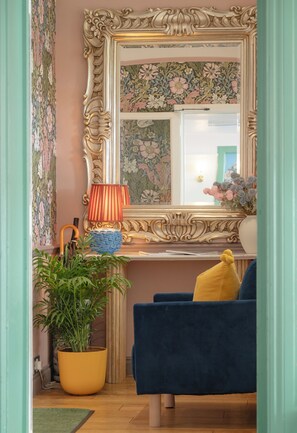 Reception hall - Harington's Hotel (Bath)