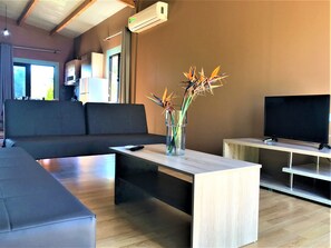 Bungalow, 2 Bedrooms, Pool Access, Ground Floor | Living room | Plasma TV - Villas and Bungalows (Apokoronas)