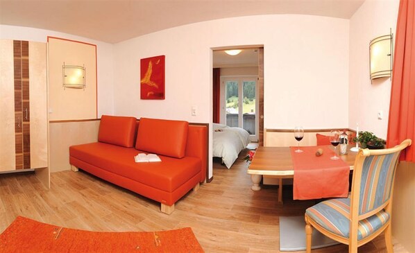 Type 3-Apartment with 1 Bedroom (4 Adults) | Living area