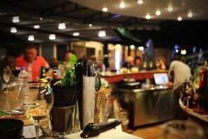 Poolside bar