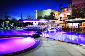 Outdoor pool - Marigianna Apartments (Agios Nikolaos)