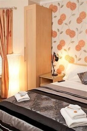 Comfort Double Room | Premium bedding, desk, iron/ironing board, rollaway beds