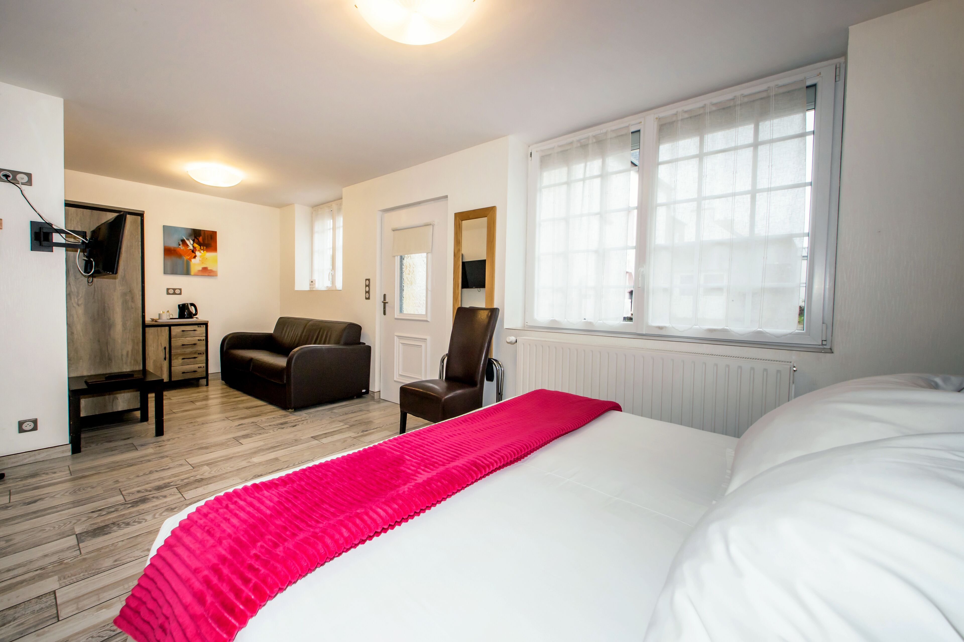 superior double room | in-room safe, desk, blackout curtains, iron/ironing board