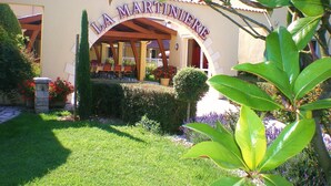 Garden - La Martinière (Montelier)