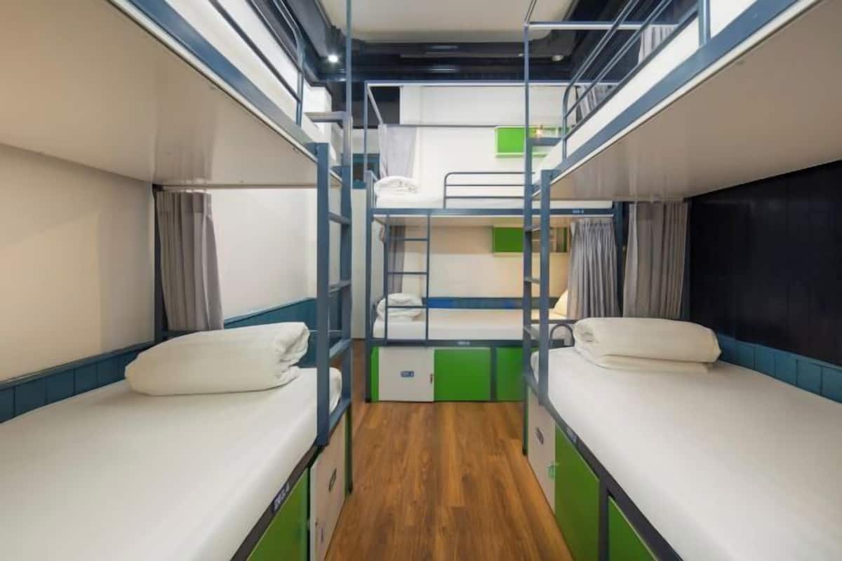 1 chambre, literie de qualité supérieure, couette en duvet d'oie