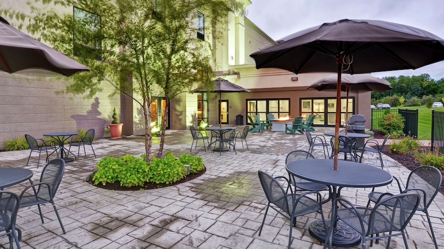Hampton Inn and Suites New Hartford/Utica