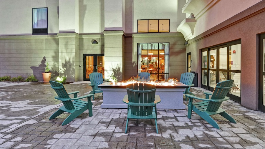 Hampton Inn and Suites New Hartford/Utica