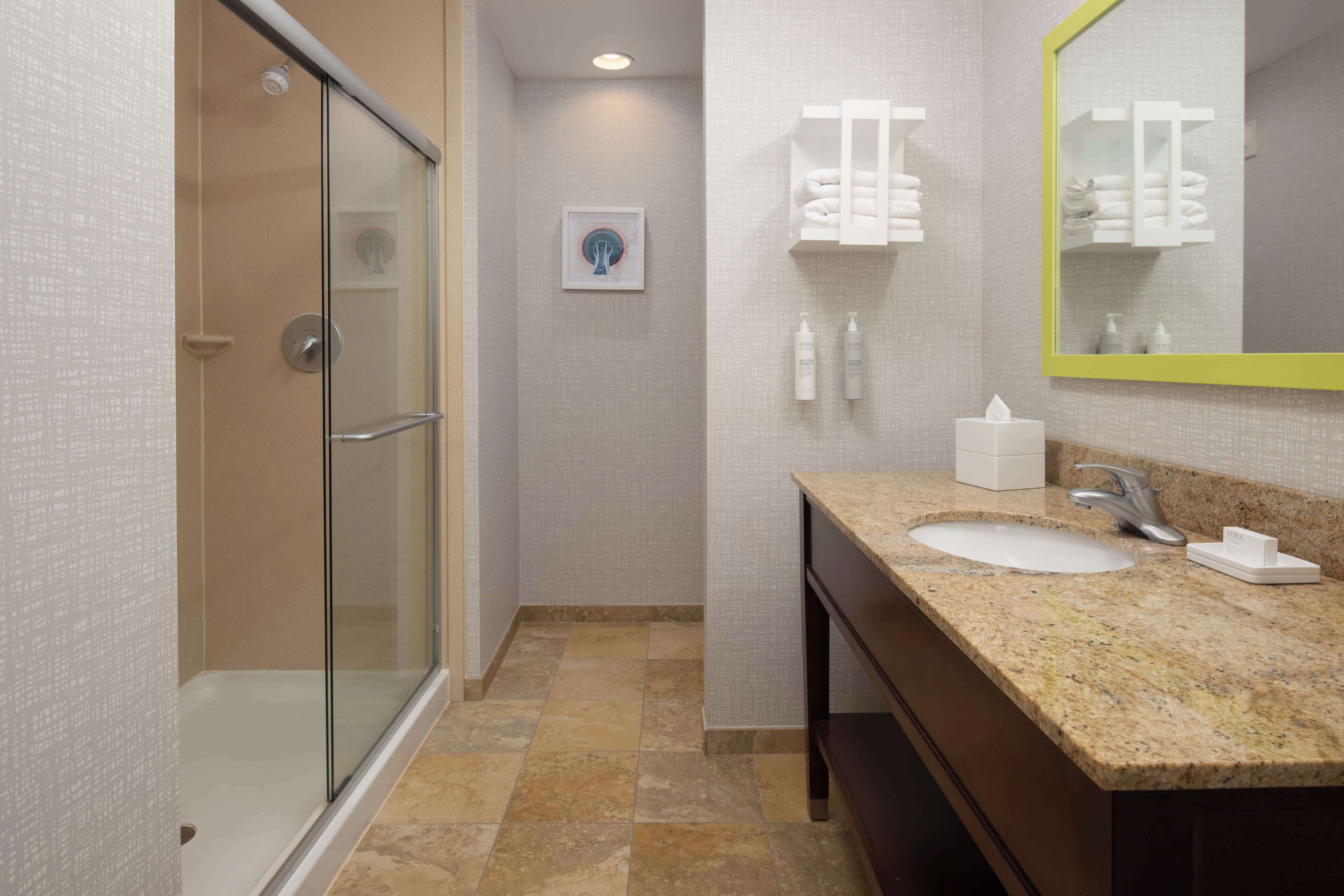 one king bed, non-smoking | bathroom shower