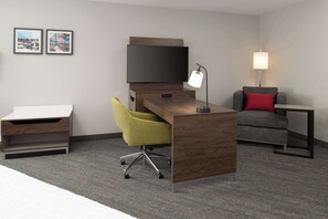 Studio, Two Queen Beds, Non-Smoking | Hypo-allergenic bedding, down comforters, blackout drapes - Hampton Inn & Suites Seattle-Airport/28th Ave (SeaTac)