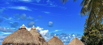 Sunset Cove Beach Resort