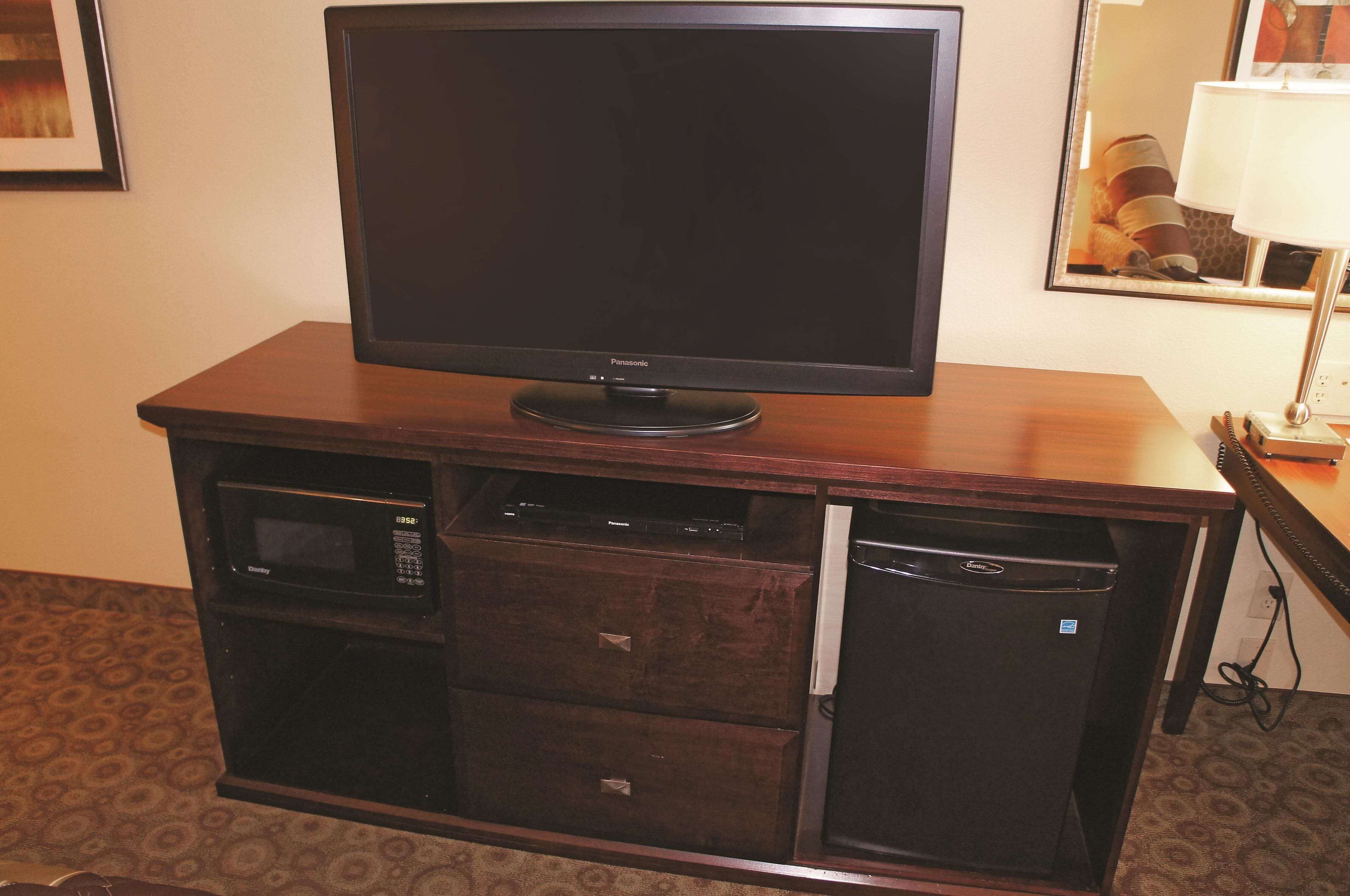 premium bedding, pillow-top beds, desk, iron/ironing board