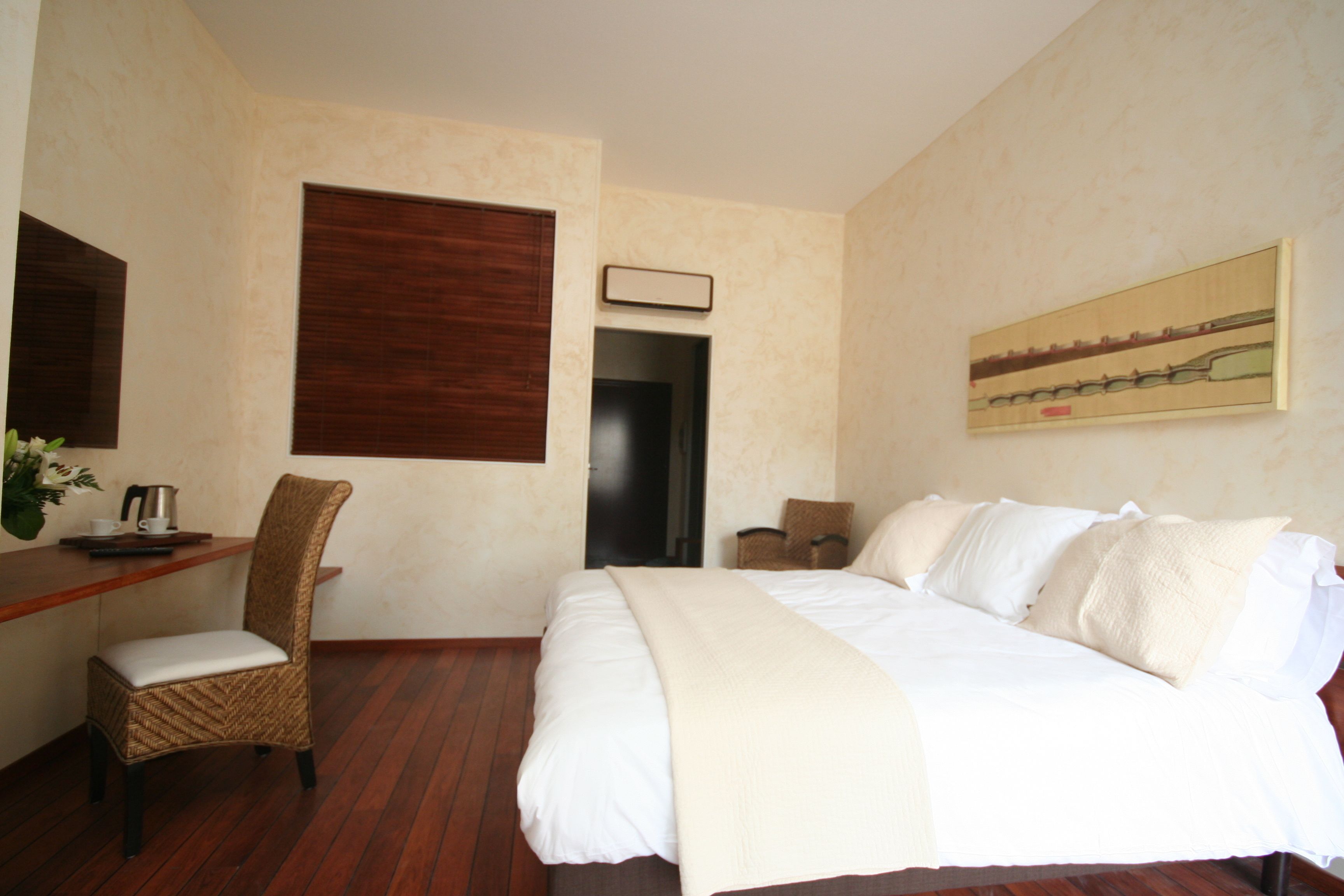 Premium bedding, pillowtop beds, minibar, in-room safe