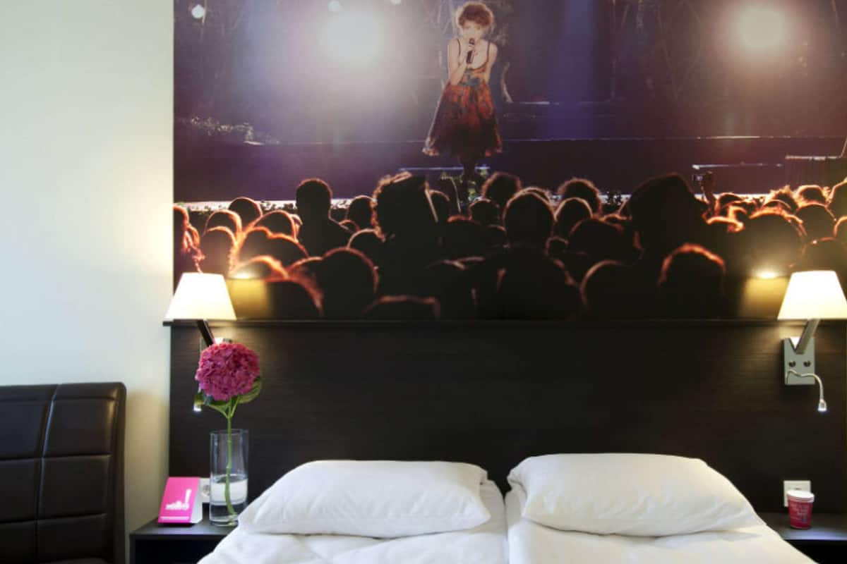 Standard Double Room | Desk, soundproofing, iron/ironing board (on request)