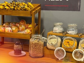 Desayuno buffet diario (BRL 53.00 por persona)