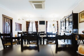 Property amenity - Hostal Ciudad Trigueros (Trigueros)