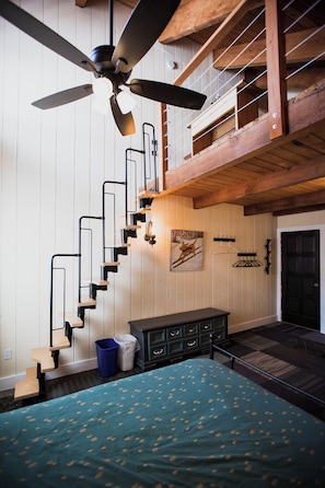 Memory-foam beds, blackout curtains, bed sheets - The Viking Lodge - Downtown Winter Park, Colorado (Winter Park)