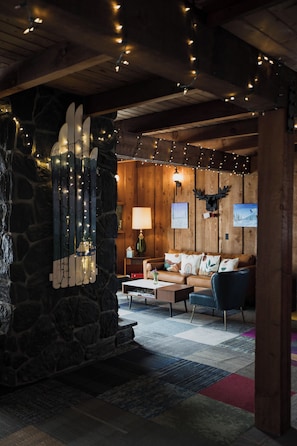 Interior - The Viking Lodge - Downtown Winter Park, Colorado (Winter Park)