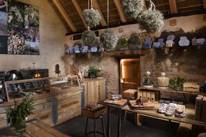 Coffee service - Babylonstoren (Paarl)