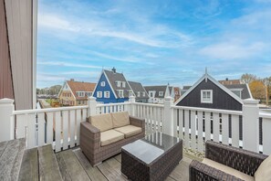 Balcony - Fletcher Nautisch Kwartier (Huizen)