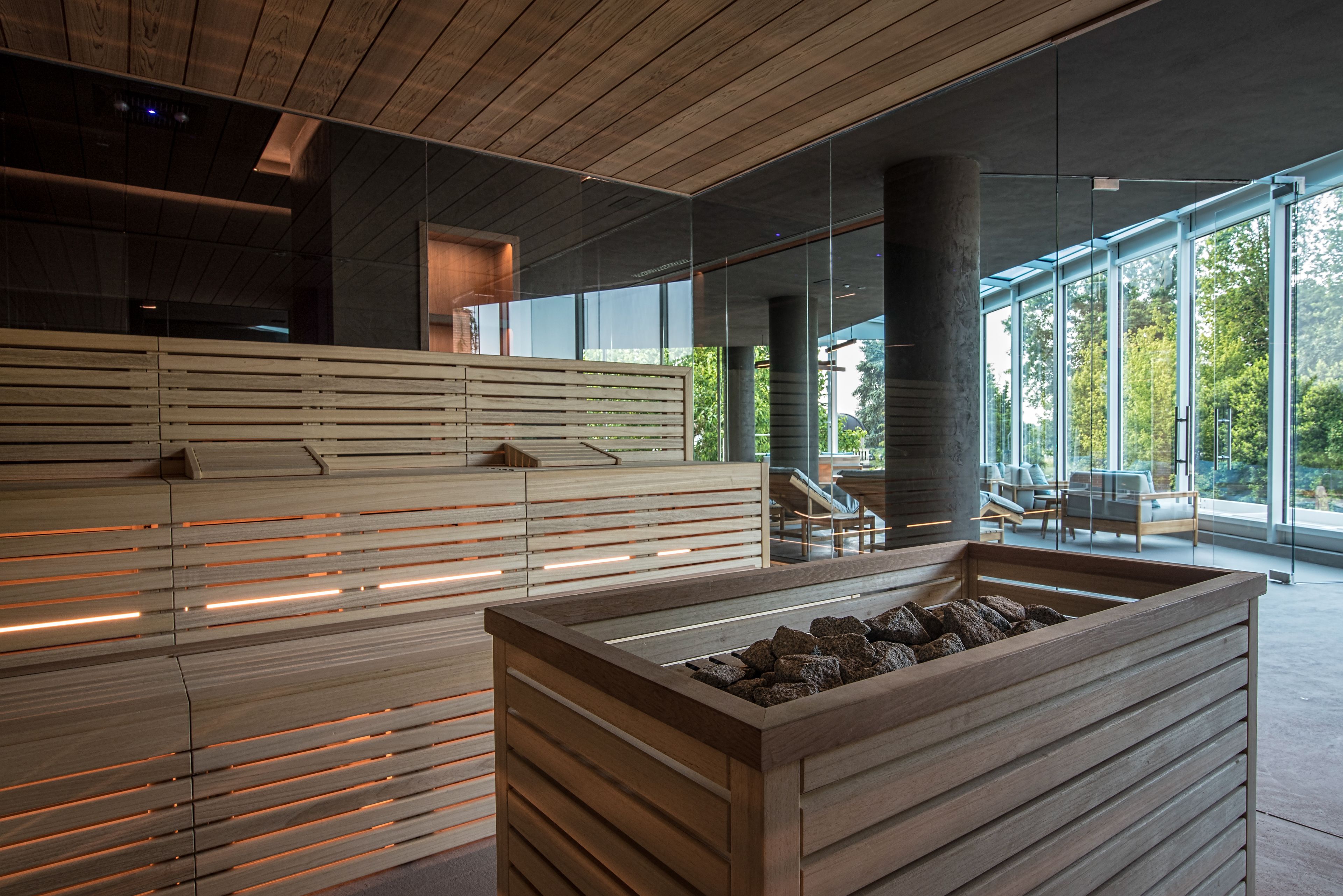 couples treatment room(s), sauna, steam room, turkish bath/hammam