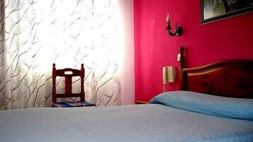 1 bedroom, Frette Italian sheets, premium bedding, pillow-top beds