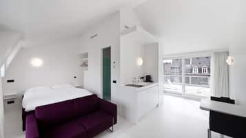 Cortinas opacas, tabla de planchar con plancha, wifi gratis