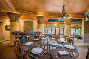 Superior Room, Multiple Beds, Sea View (Cleopatra Villa) | Dining room