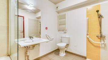 Estudio, cocineta | Baño | Secadora de cabello