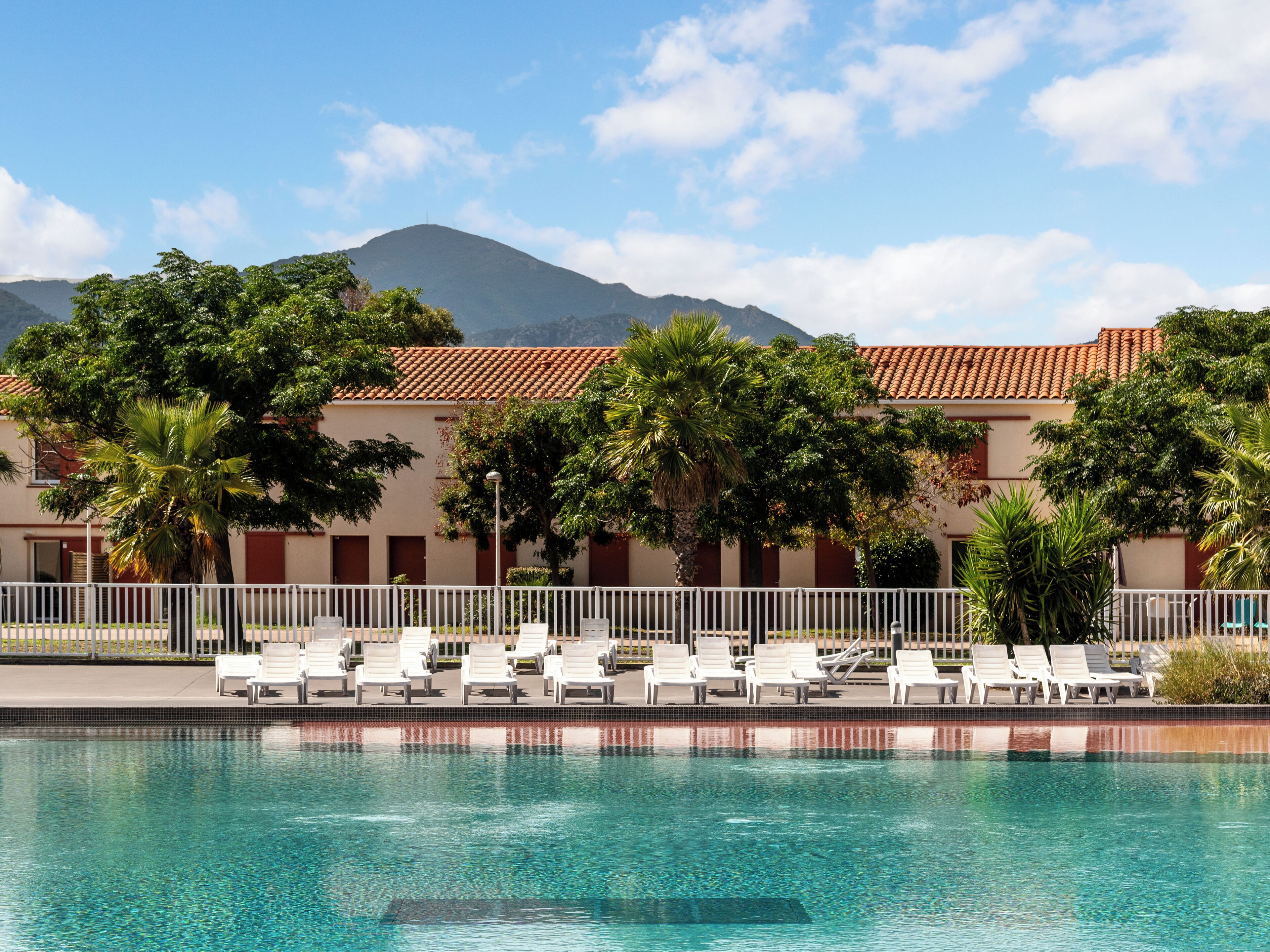 Außenpool (je nach Saison geöffnet)