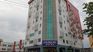 Front of property – evening/night