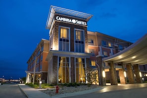 Exterior - Cambria Hotel Rapid City near Mount Rushmore (Rapid City)