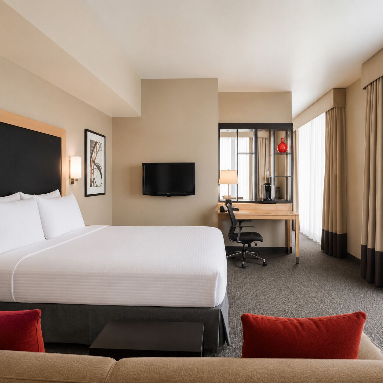 Suite, 1 King Bed, Non Smoking (Upgrade)