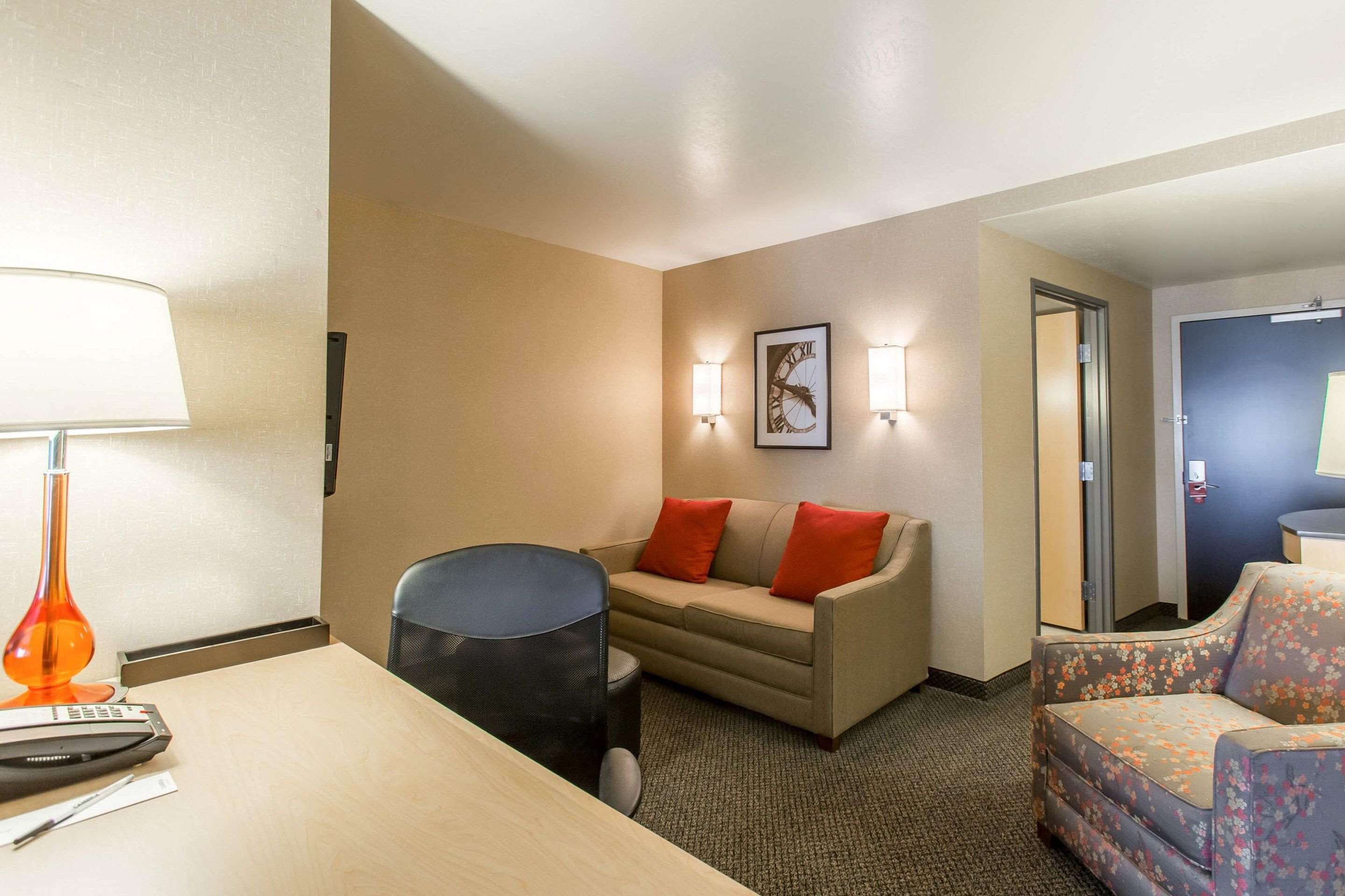 pillow-top beds, desk, laptop workspace, iron/ironing board