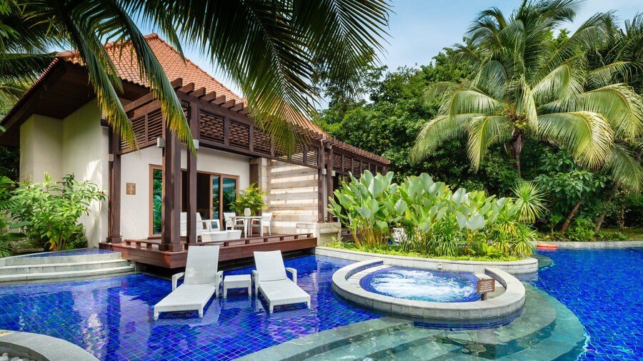 Resorts World Sentosa - Equarius Villas