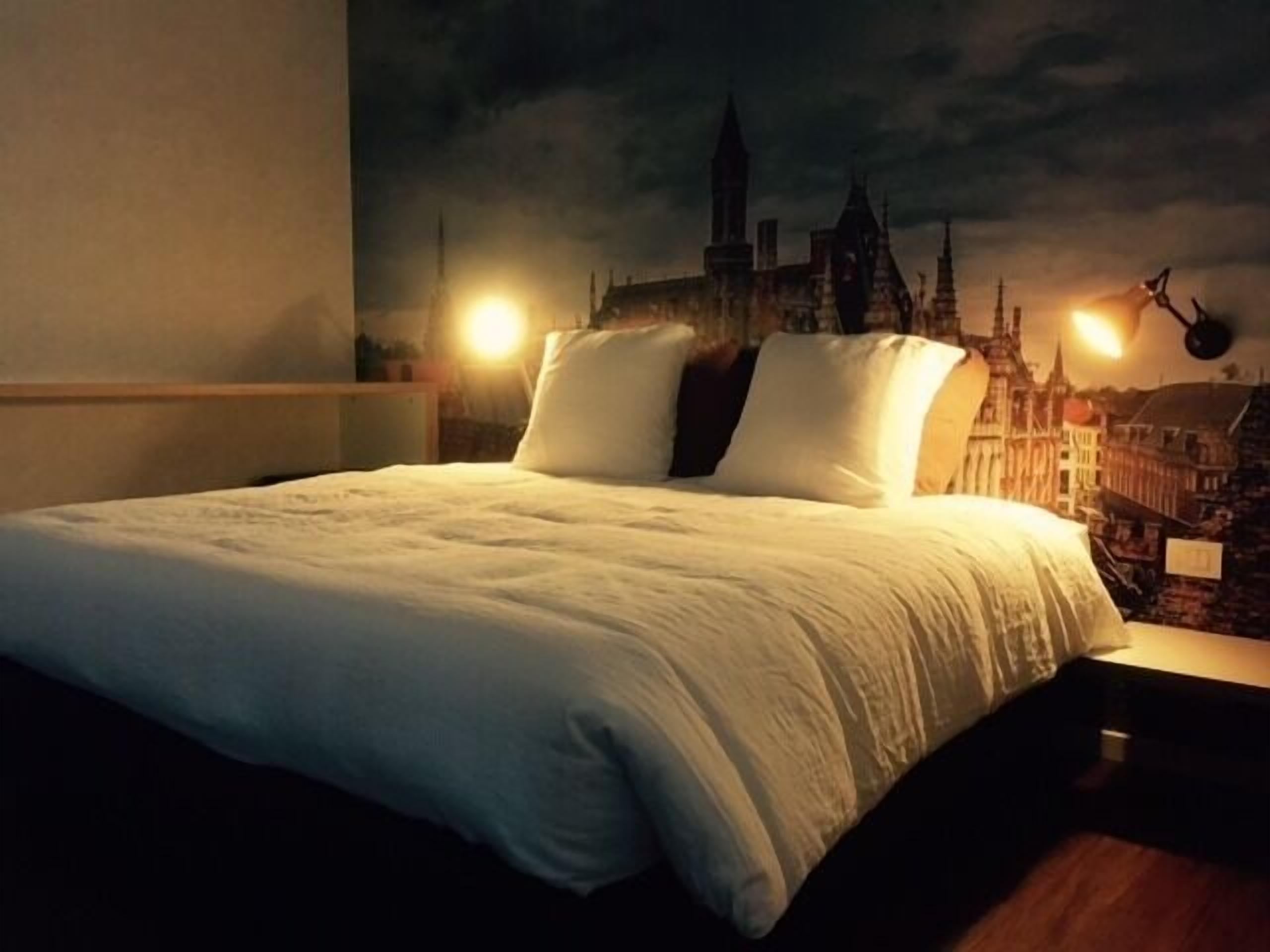 loft | 1 bedroom, in-room safe, desk, blackout curtains