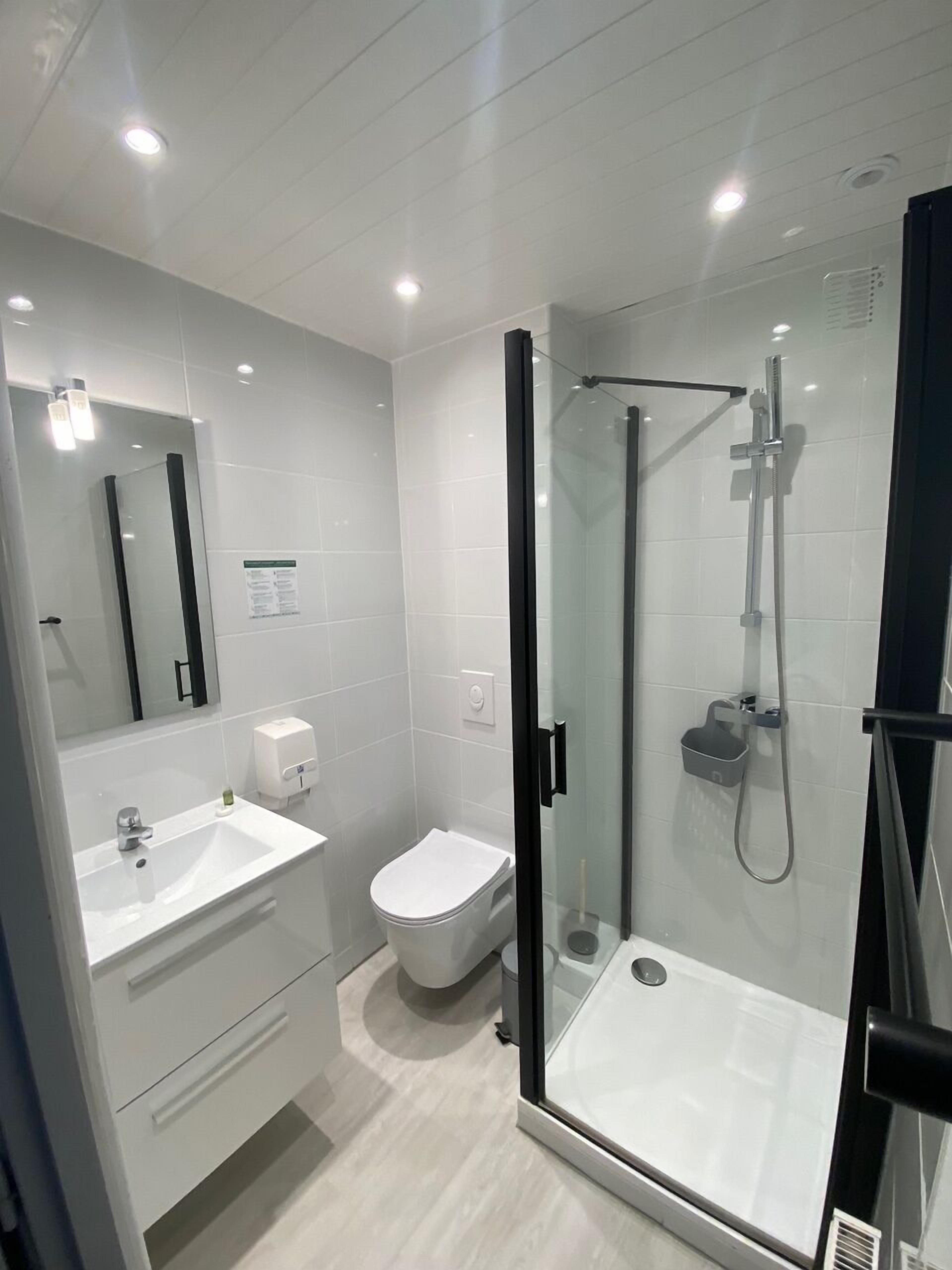 comfort double room (large) | bathroom | free toiletries, hair dryer, towels