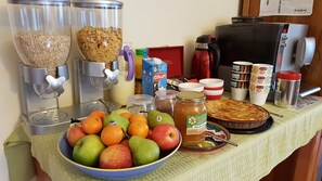 Tägliches inbegriffenes Frühstücksbuffet