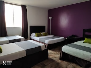 Room - Hotel Americana (Cali)