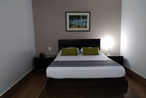 Room - Hotel Americana (Cali)