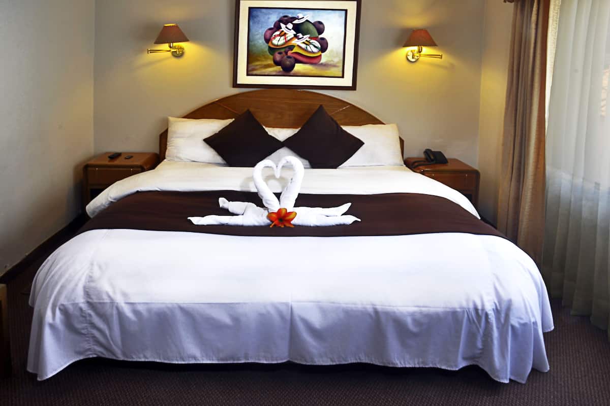 Dúplex Deluxe, 1 cama King size, con acceso para personas discapacitadas | Ropa de cama de alta calidad y edredón