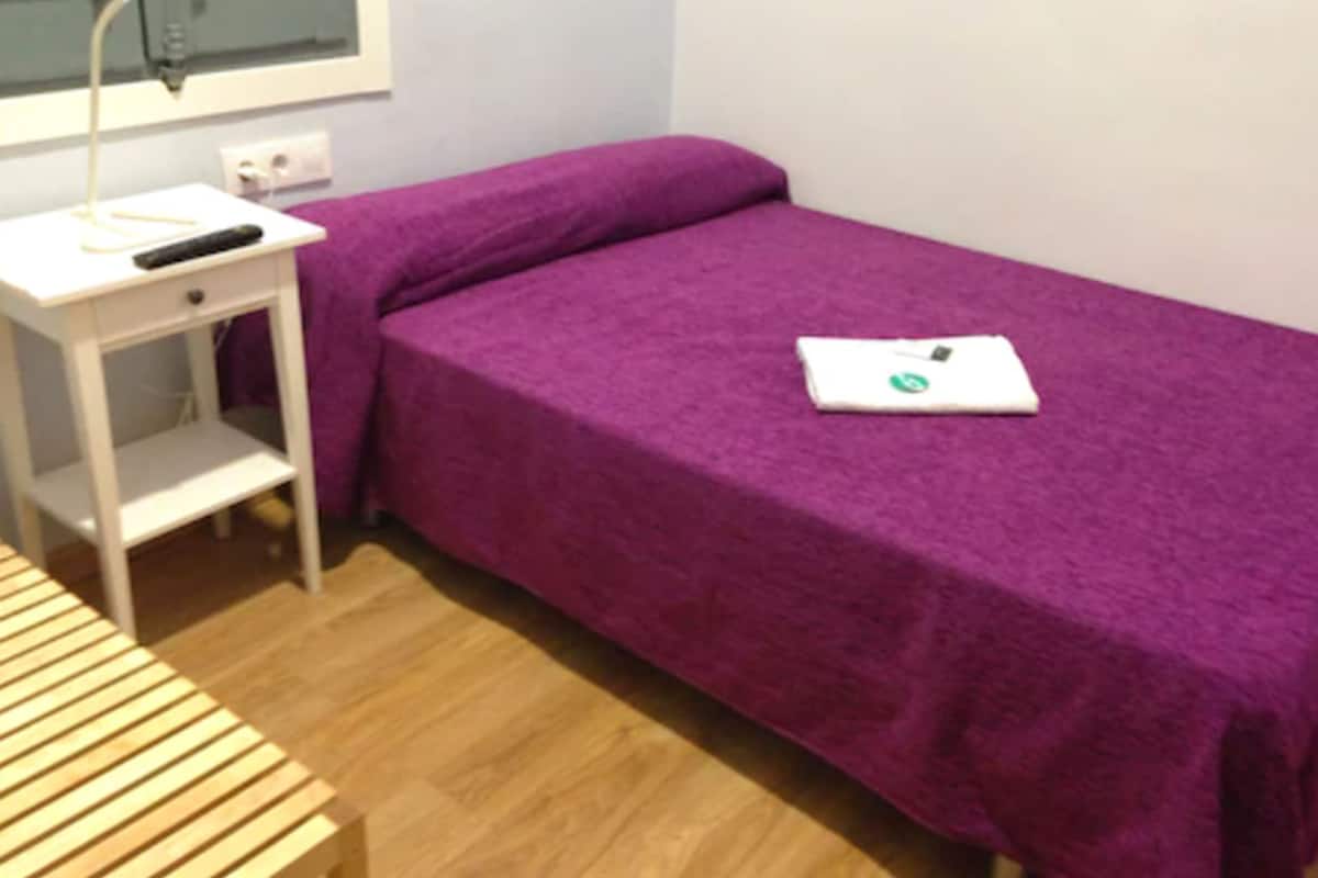 In-room safe, iron/ironing board, free WiFi, bed sheets