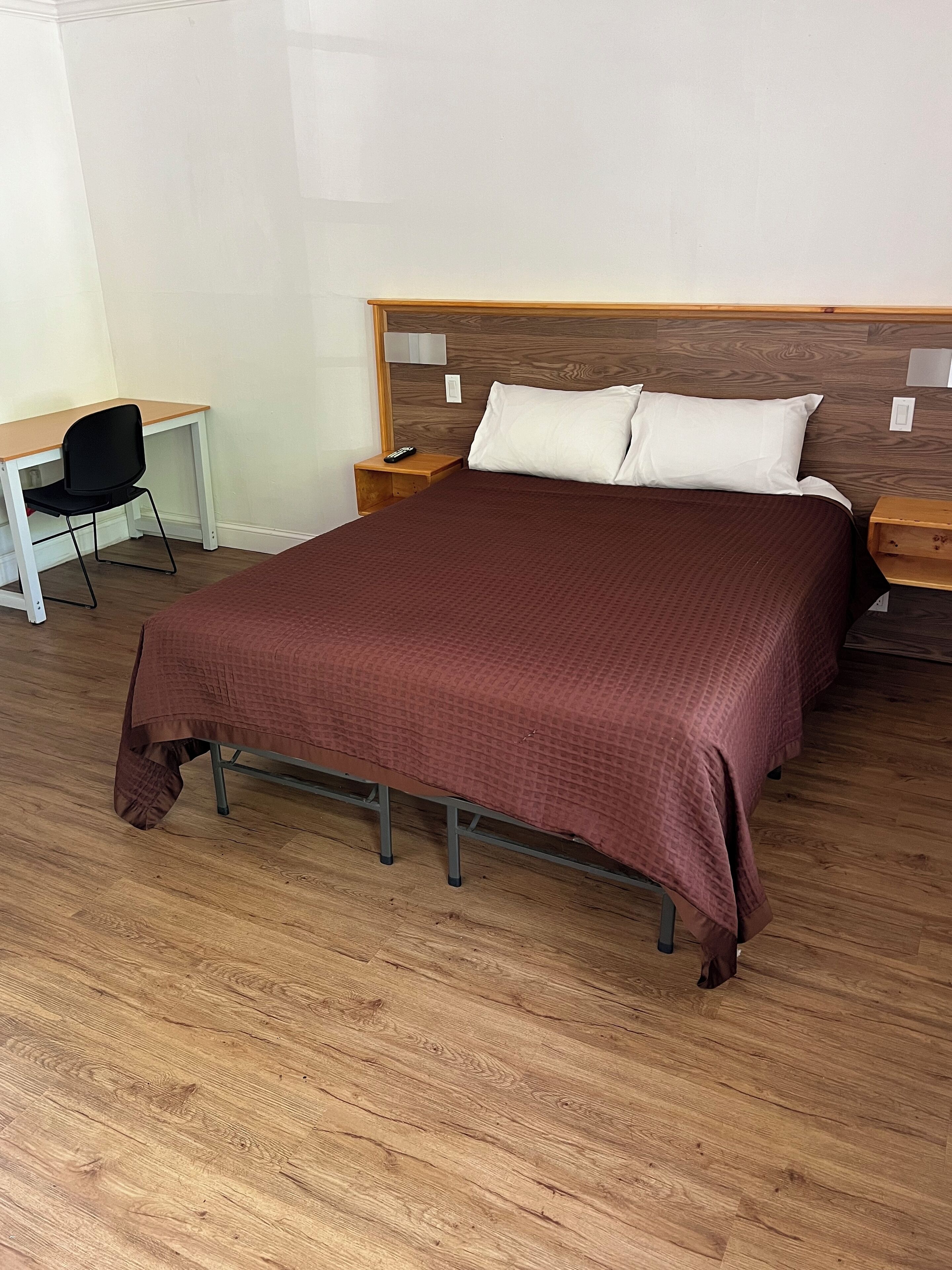 Standard Room | Blackout drapes, iron/ironing board, free WiFi, bed sheets
