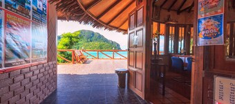 Phuphaya Seaview Resort