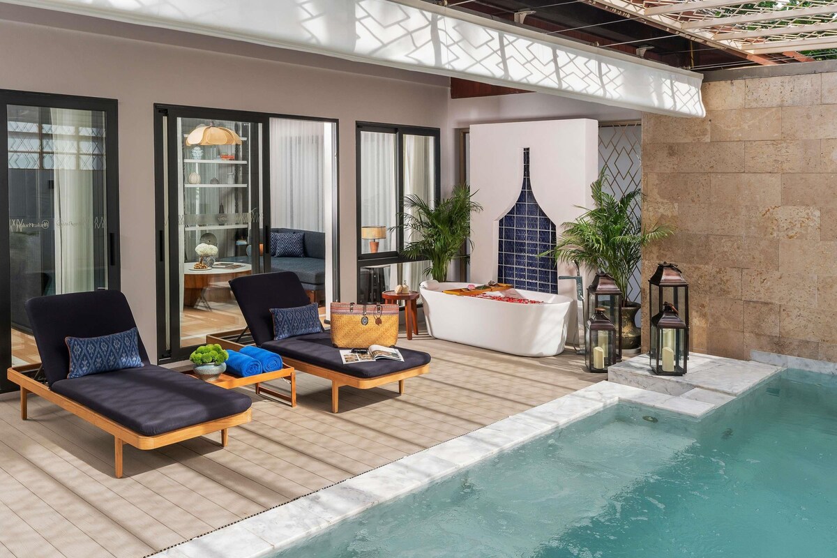 One Bedroom Pool Villa, 1 King Bed & 1 Sofa Bed | Premium bedding, down duvets, minibar, in-room safe